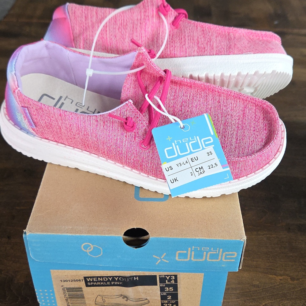 Hey Dude Size 3 NEW Pink Slip-On Casual Shoes